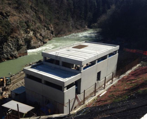 Edificio centrale idroelettrica rio pusteria (BZ)